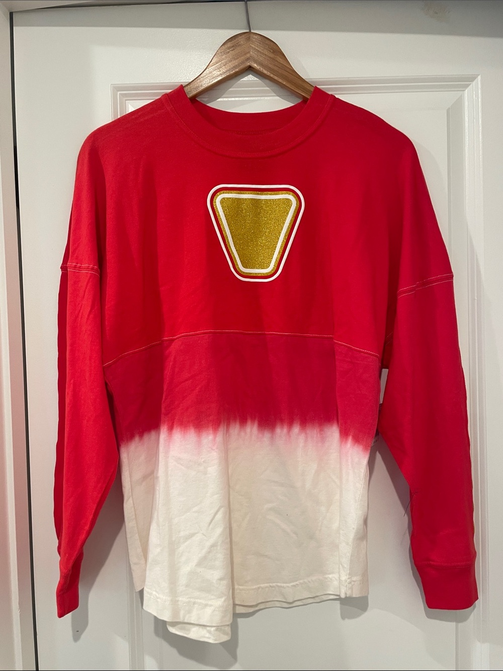 Universal Studios Marvel Iron Man Invincible Spirit Jersey small nwt